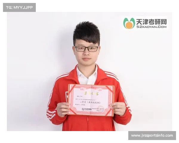 南京传媒学院袁春雨获瓦卡奖高校组金奖，分享AI辅助创作心得